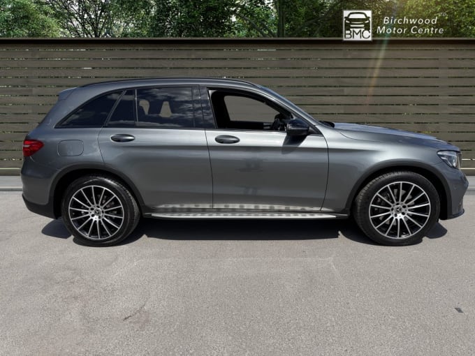 2025 Mercedes-benz Glc
