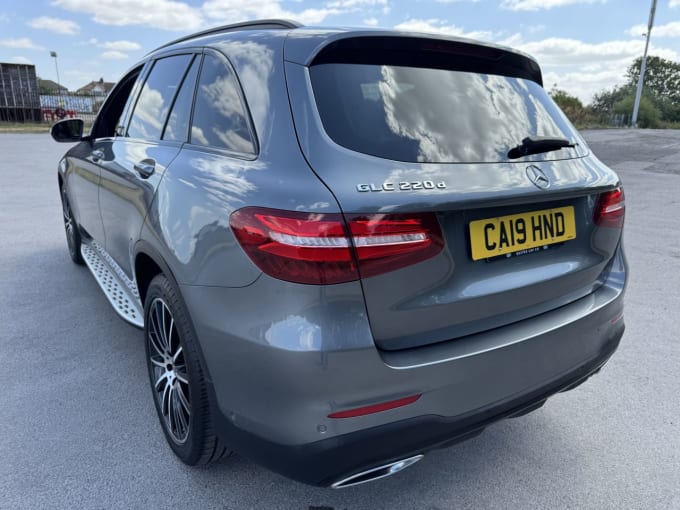 2025 Mercedes-benz Glc