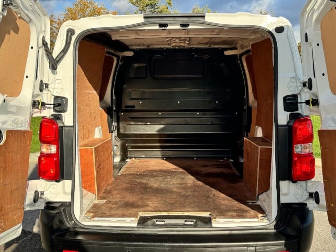2025 Vauxhall Vivaro