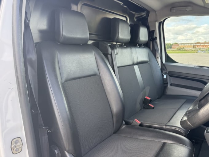 2021 Vauxhall Vivaro