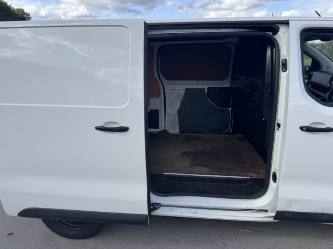 2021 Vauxhall Vivaro