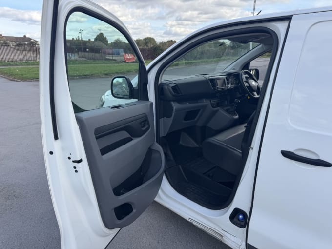 2021 Vauxhall Vivaro