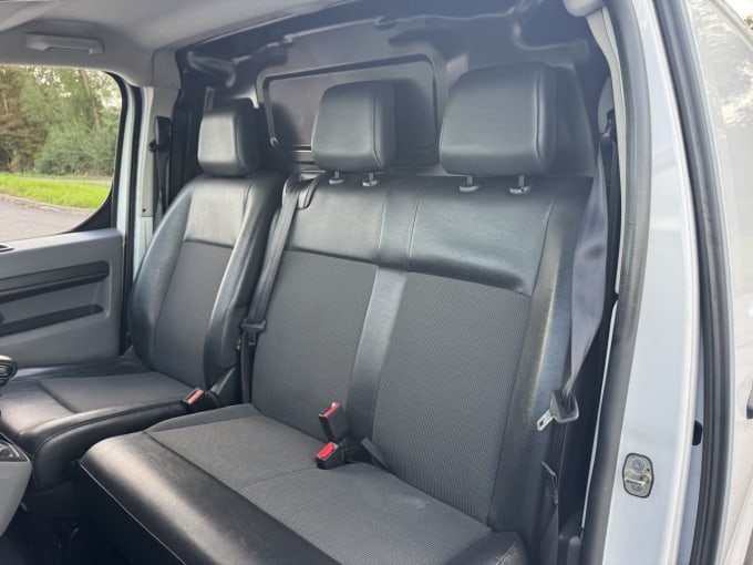 2021 Vauxhall Vivaro