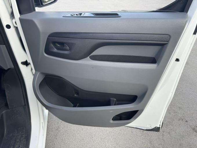 2021 Vauxhall Vivaro