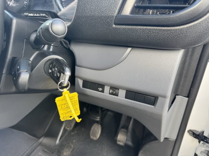 2021 Vauxhall Vivaro