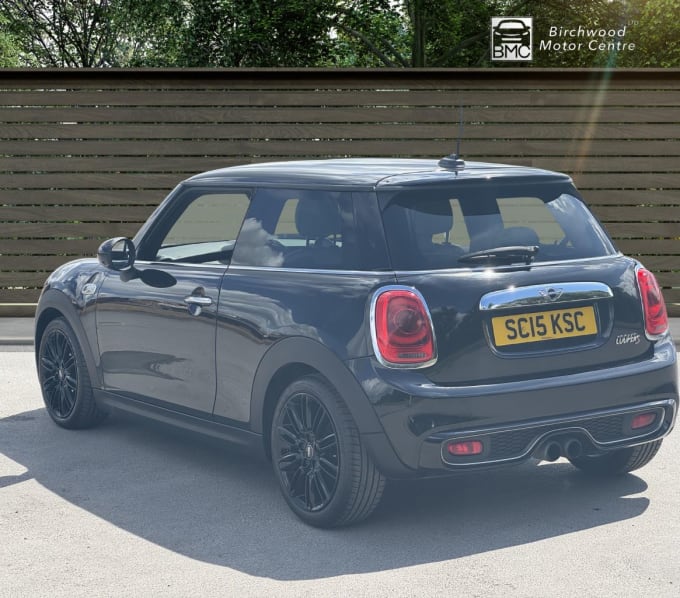 2025 Mini Hatch