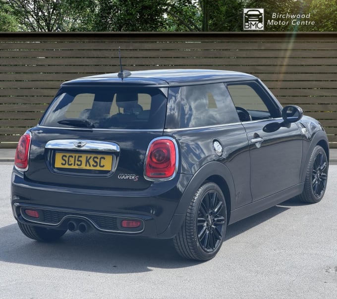 2025 Mini Hatch