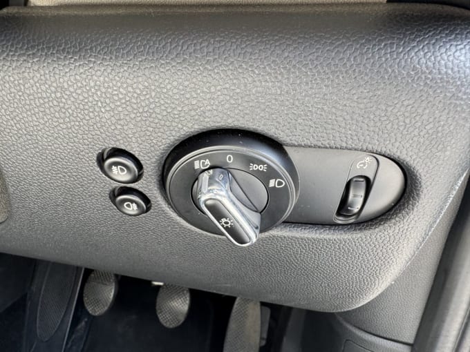 2025 Mini Hatch