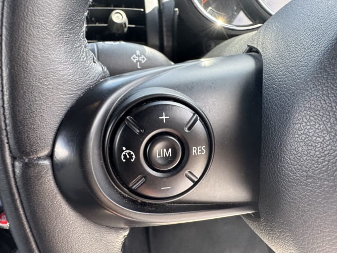 2025 Mini Hatch