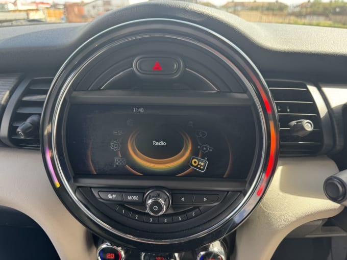 2025 Mini Hatch