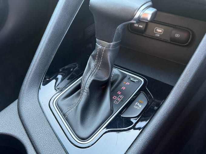 2025 Kia Niro