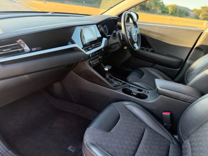 2025 Kia Niro