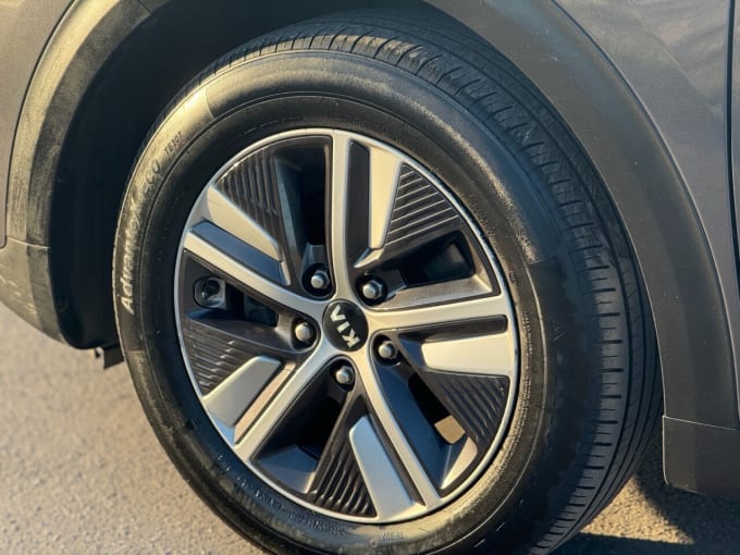 2025 Kia Niro
