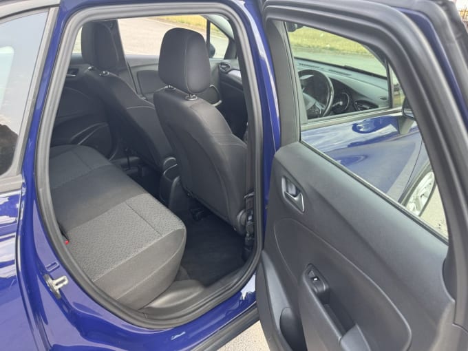 2025 Vauxhall Crossland X