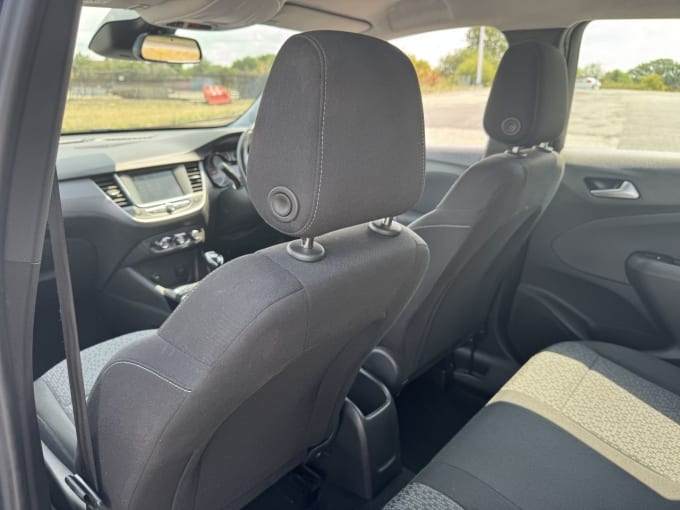 2025 Vauxhall Crossland X
