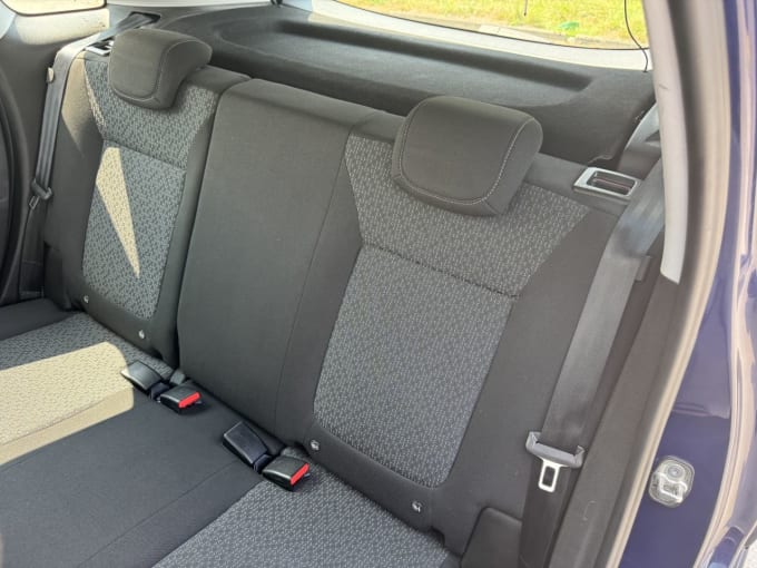 2025 Vauxhall Crossland X