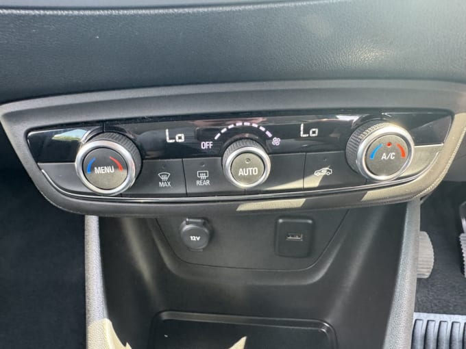 2025 Vauxhall Crossland X