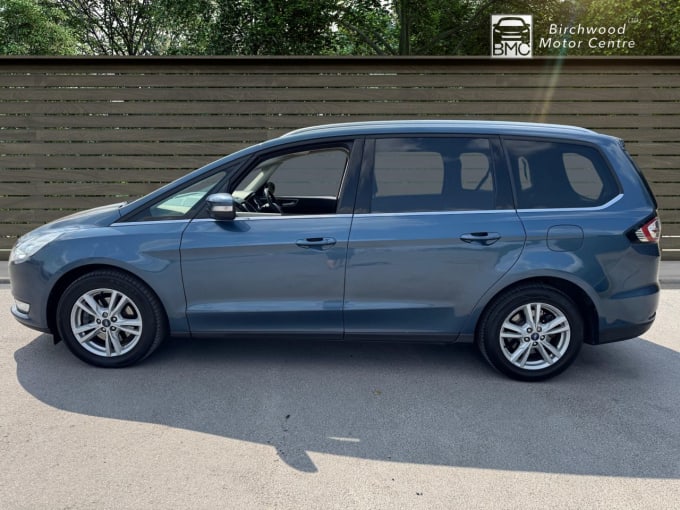 2025 Ford Galaxy