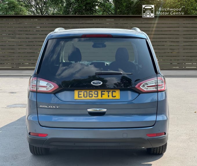 2025 Ford Galaxy