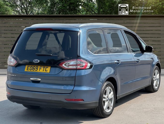 2025 Ford Galaxy