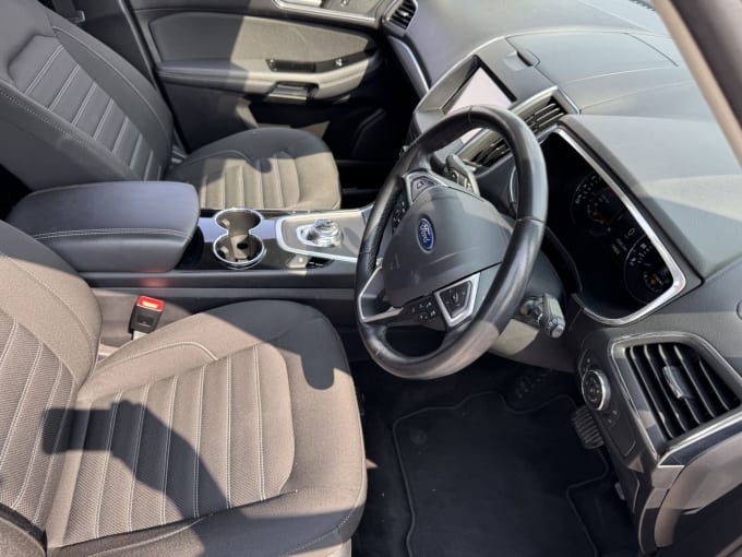 2025 Ford Galaxy