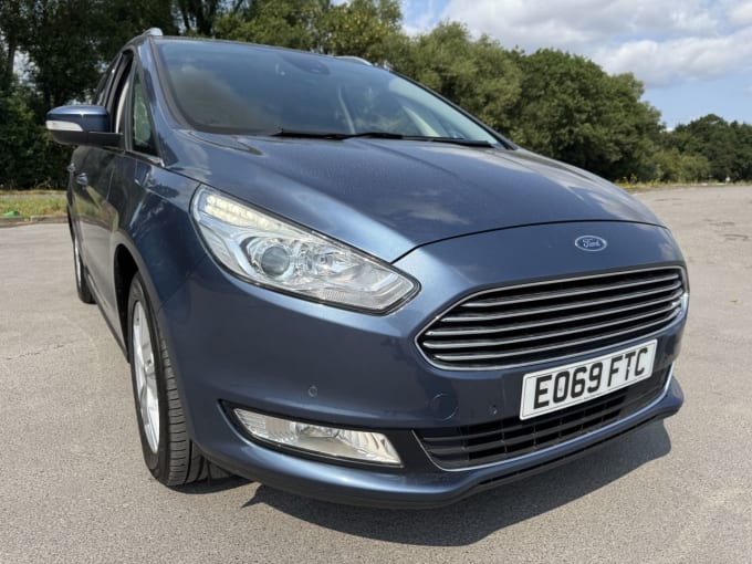 2025 Ford Galaxy