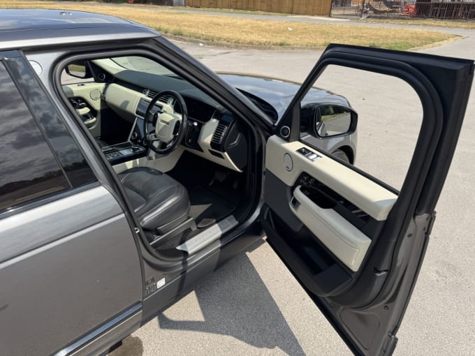 2025 Land Rover Range Rover