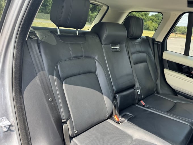 2025 Land Rover Range Rover