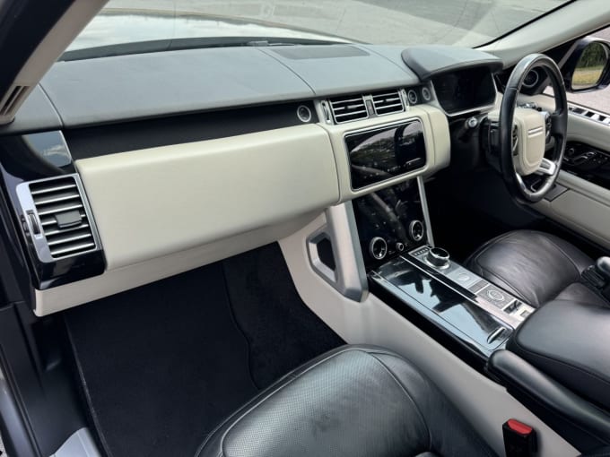 2025 Land Rover Range Rover