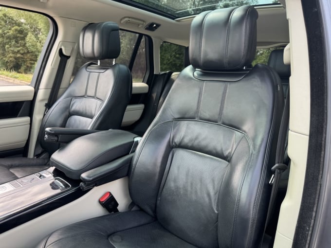 2025 Land Rover Range Rover