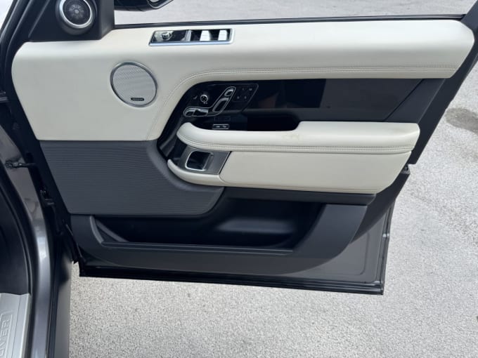 2025 Land Rover Range Rover