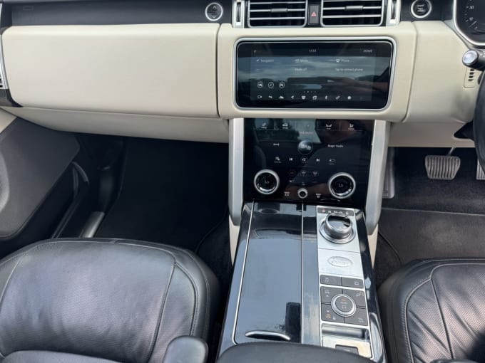2025 Land Rover Range Rover