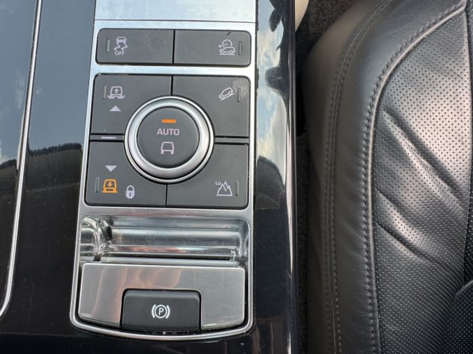 2025 Land Rover Range Rover