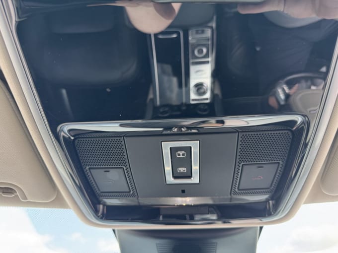 2025 Land Rover Range Rover