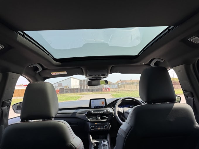 2025 Ford Kuga