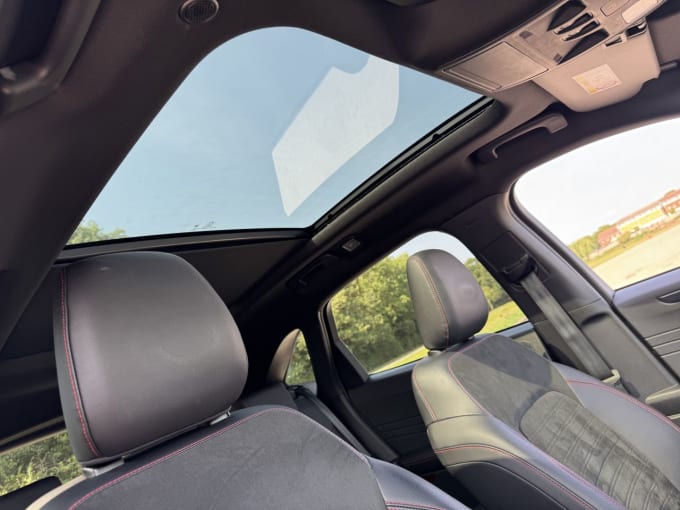 2025 Ford Kuga
