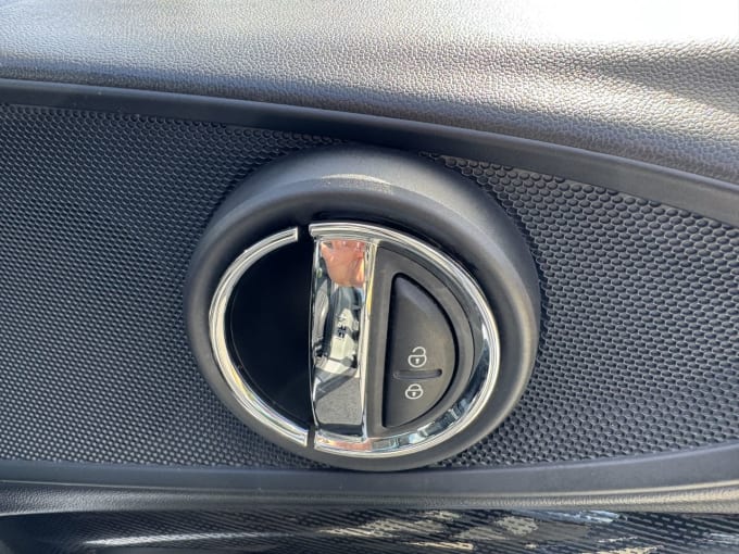 2025 Mini Clubman