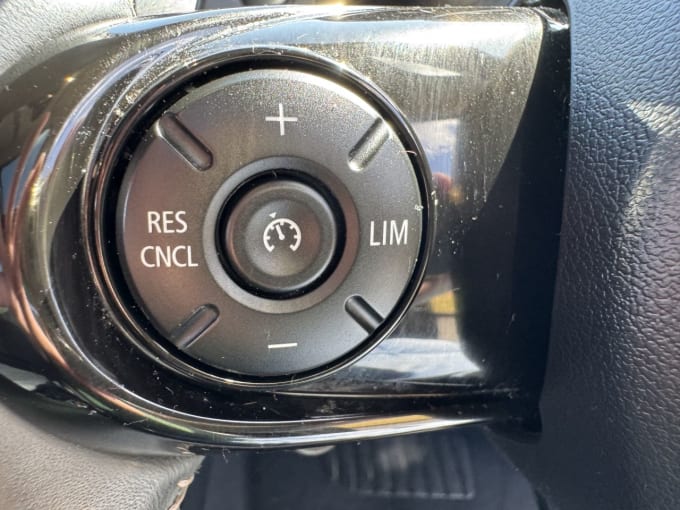 2025 Mini Clubman