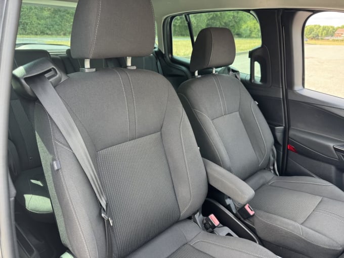 2025 Ford B-max