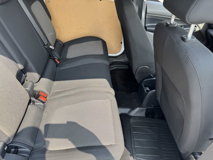 2025 Ford Transit Connect