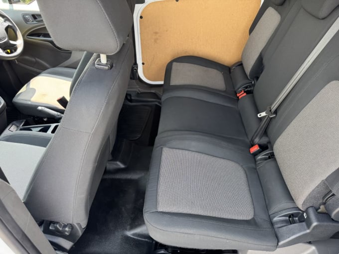 2025 Ford Transit Connect