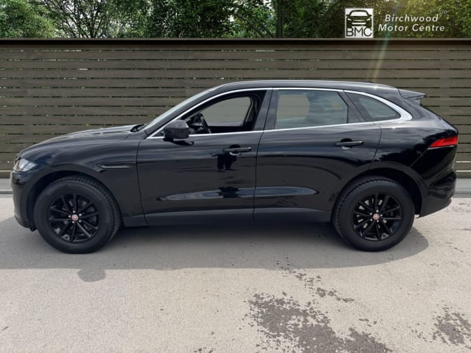 2025 Jaguar F-pace