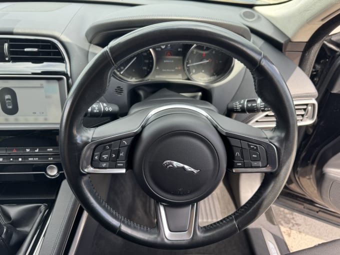 2025 Jaguar F-pace