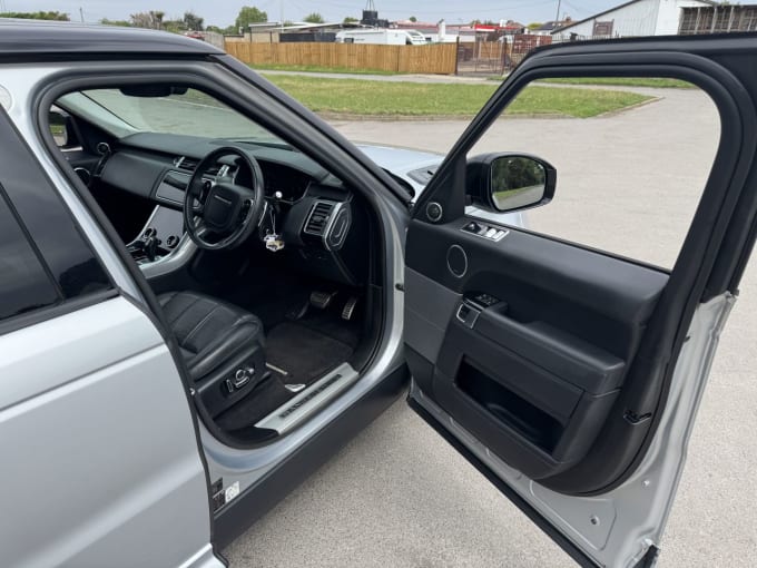 2025 Land Rover Range Rover Sport