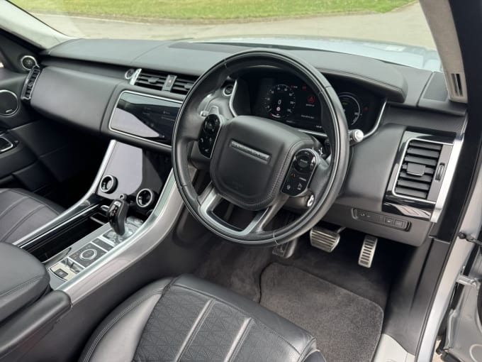 2025 Land Rover Range Rover Sport