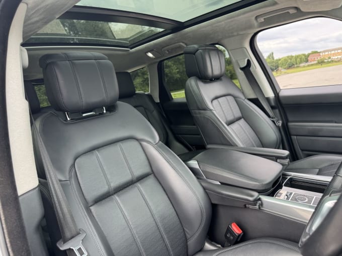 2025 Land Rover Range Rover Sport