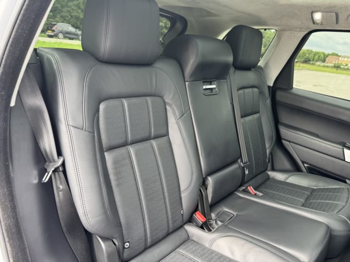 2025 Land Rover Range Rover Sport