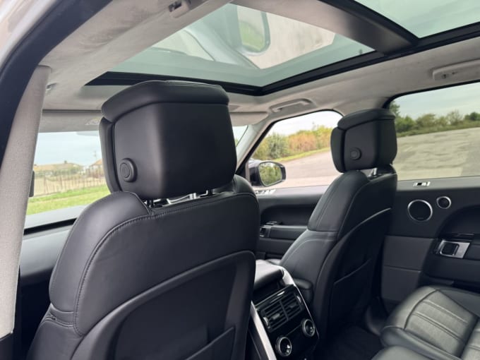 2025 Land Rover Range Rover Sport
