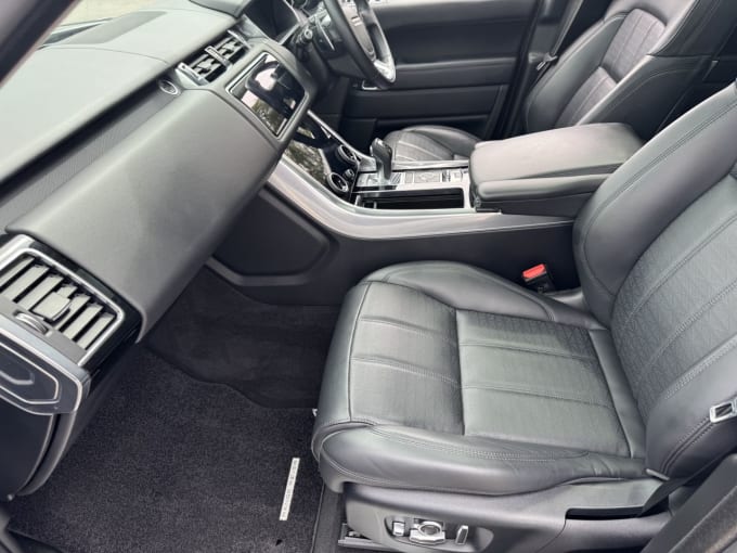 2025 Land Rover Range Rover Sport