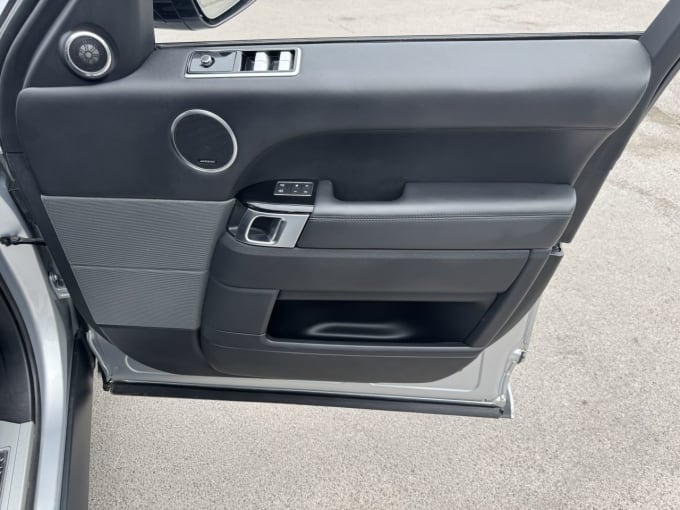 2025 Land Rover Range Rover Sport